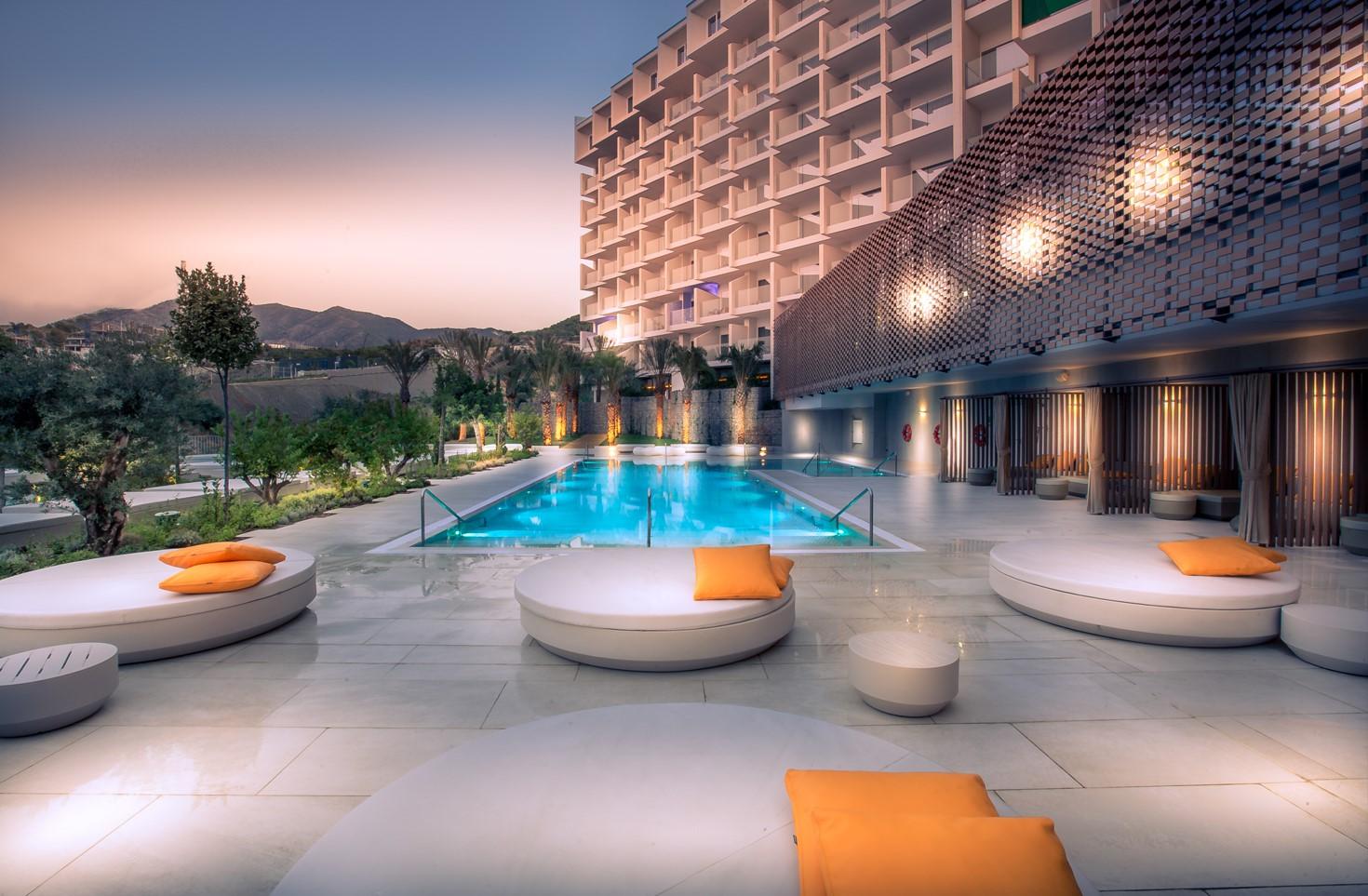 Leiro Residences ฟูเอนฮิโรลา ภายนอก รูปภาพ