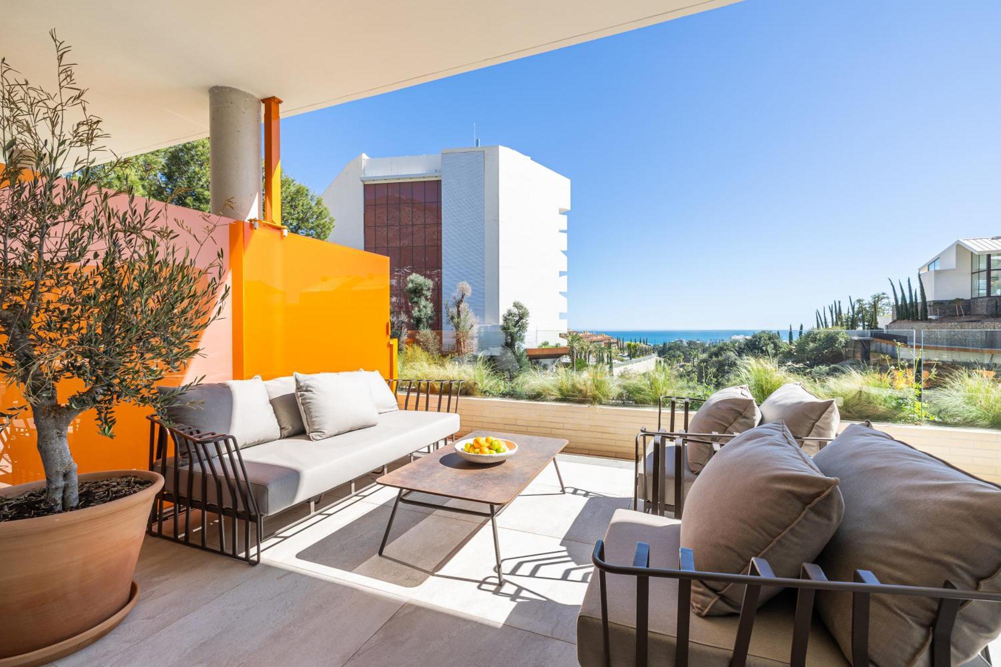 Leiro Residences ฟูเอนฮิโรลา ภายนอก รูปภาพ