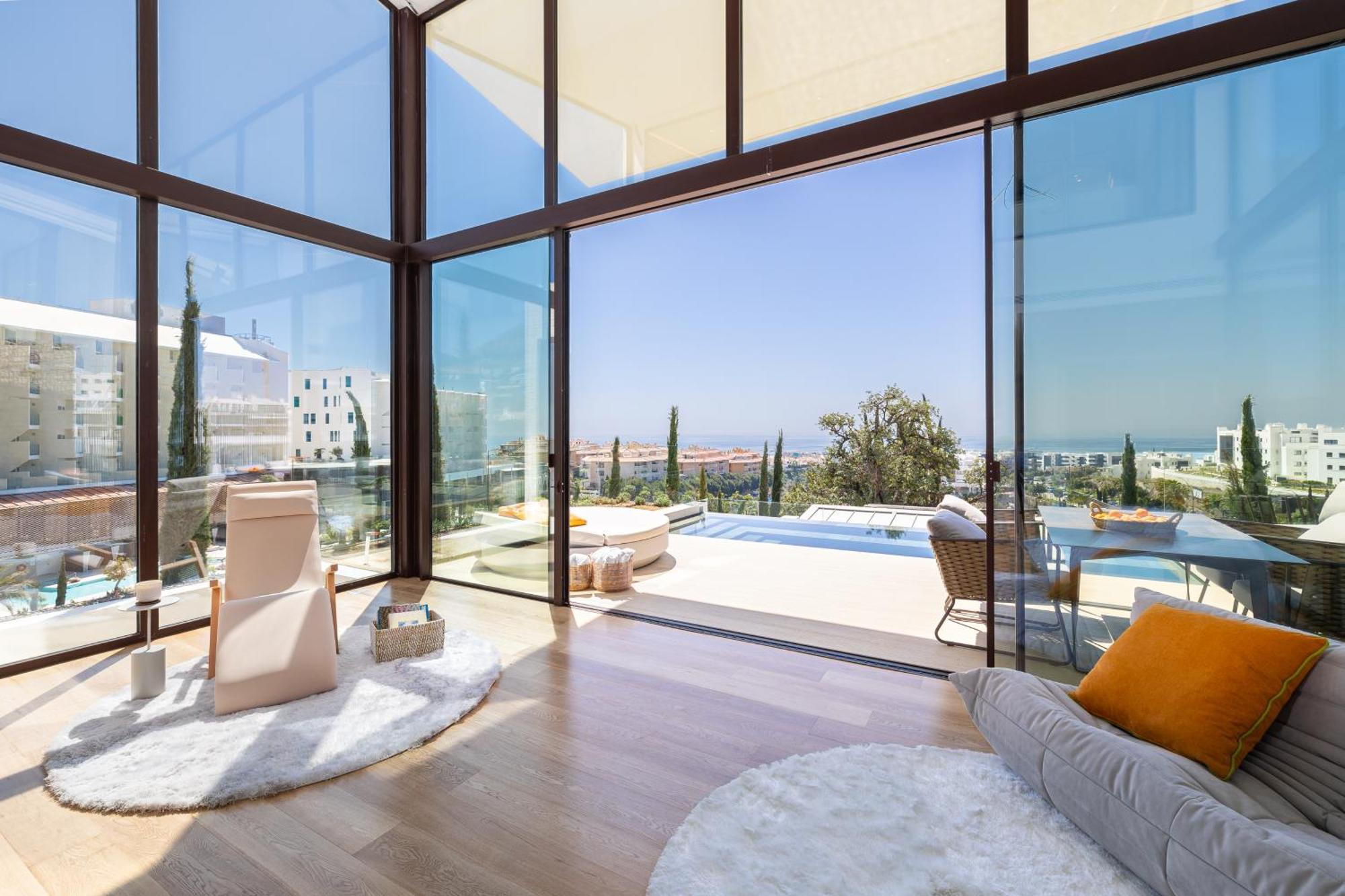 Leiro Residences ฟูเอนฮิโรลา ภายนอก รูปภาพ